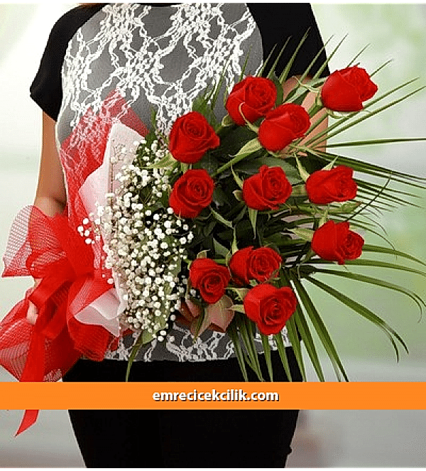 Aşkların En Güzeli 11 Kırmızı Gül